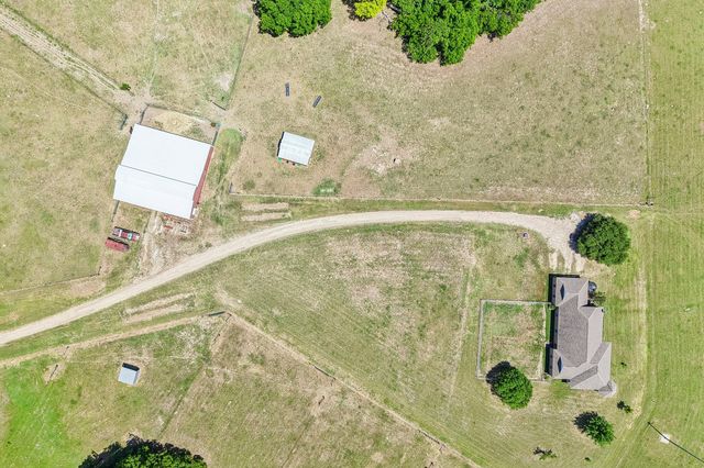 346 County Road 0090, Powell, TX 75153
