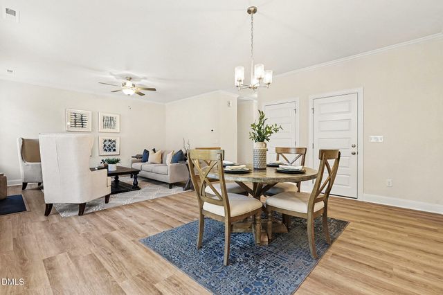 51 Starlet Rdg Way, Clayton, NC 27520