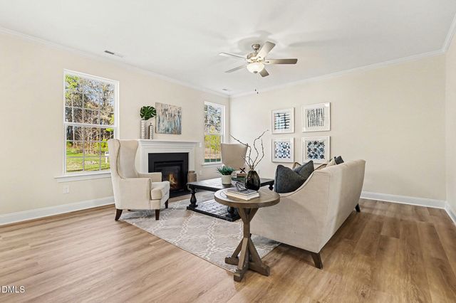 51 Starlet Rdg Way, Clayton, NC 27520