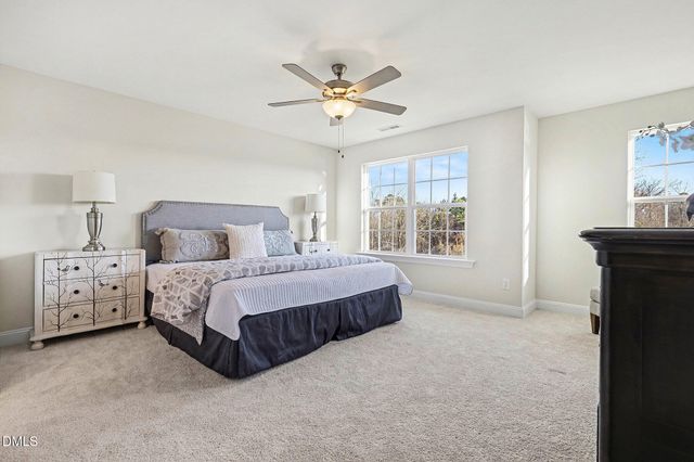 51 Starlet Rdg Way, Clayton, NC 27520