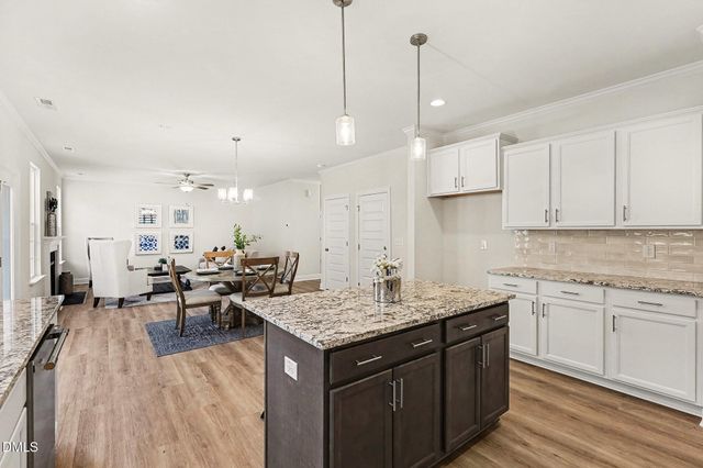 51 Starlet Rdg Way, Clayton, NC 27520