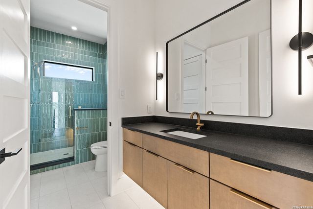 104 S Tower Drive, Hill Country Village, TX 78232