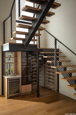 104 S Tower Drive, Hill Country Village, TX 78232