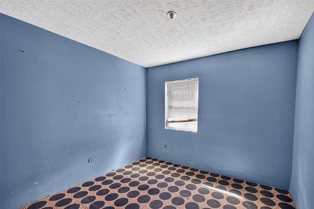7003 Sandswept Lane, Houston, TX 77086