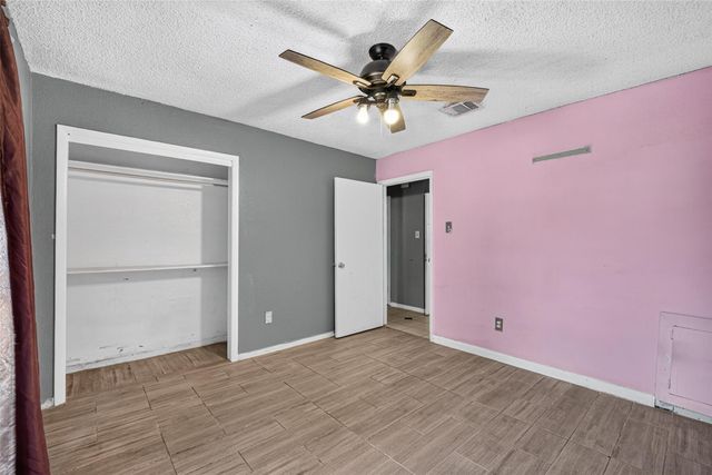 7003 Sandswept Lane, Houston, TX 77086