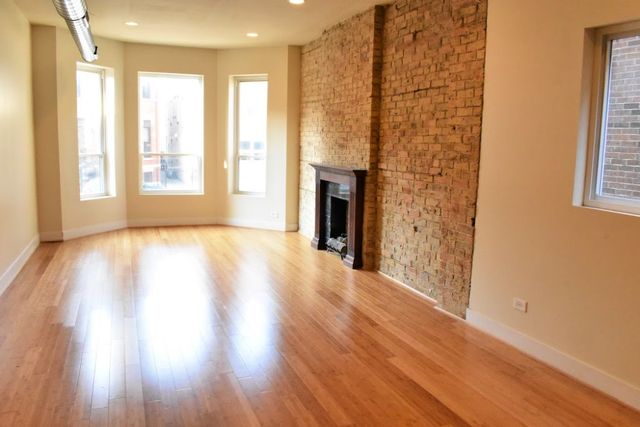 1803 W Superior Street 1, Chicago, IL 60622