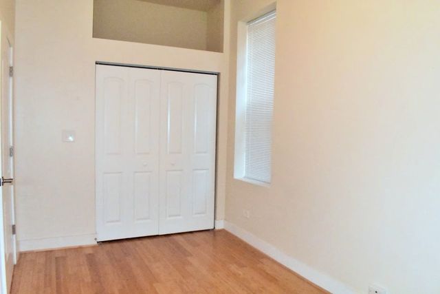 1803 W Superior Street 1, Chicago, IL 60622