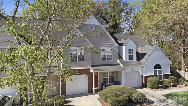 10265 University Park Lane, Charlotte, NC 28213