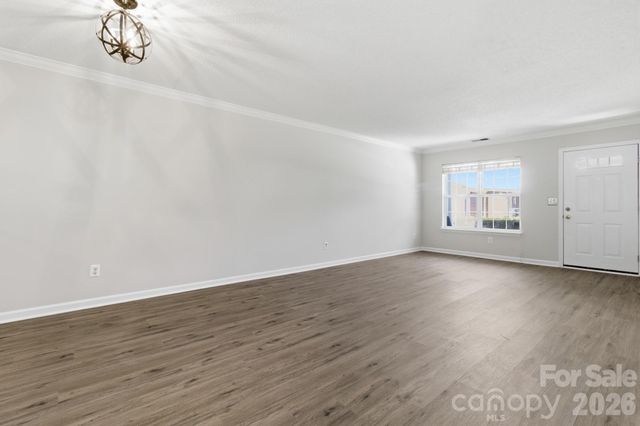 10265 University Park Lane, Charlotte, NC 28213