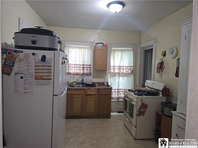 506 Newland Avenue, Jamestown, NY 14701