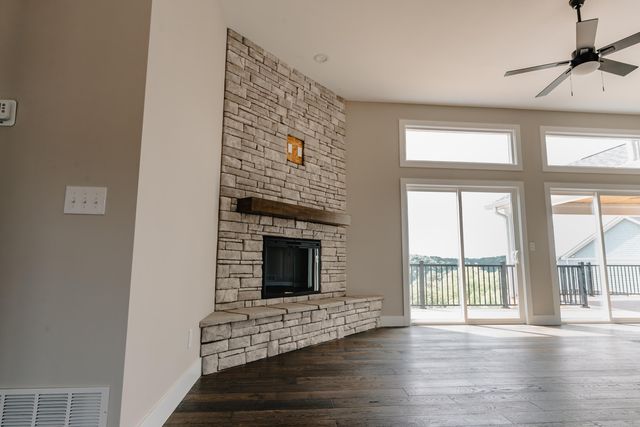634 Beacon Street, Russell Springs, KY 42642