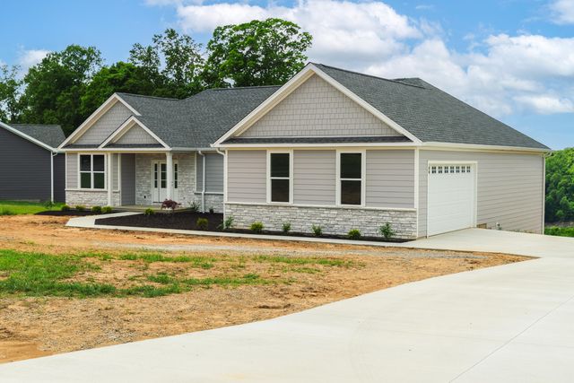 634 Beacon Street, Russell Springs, KY 42642