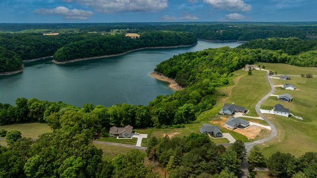 634 Beacon Street, Russell Springs, KY 42642