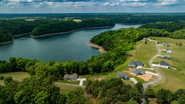 634 Beacon Street, Russell Springs, KY 42642