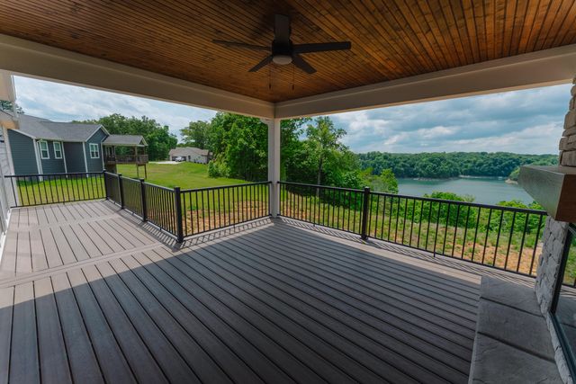 634 Beacon Street, Russell Springs, KY 42642