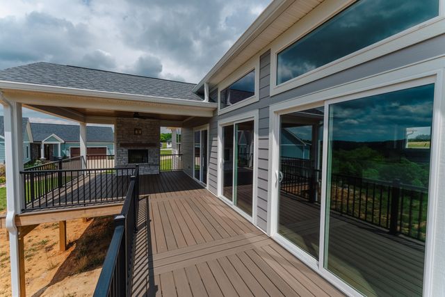 634 Beacon Street, Russell Springs, KY 42642