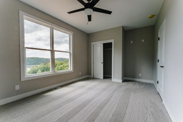 634 Beacon Street, Russell Springs, KY 42642