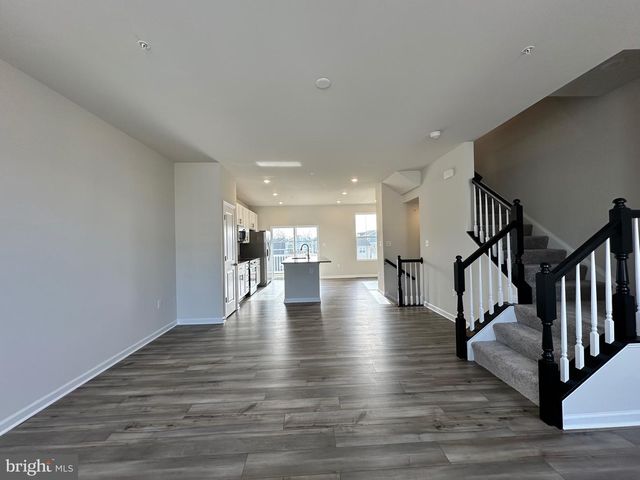 10995 BARNARD PL, White Plains, MD 20695