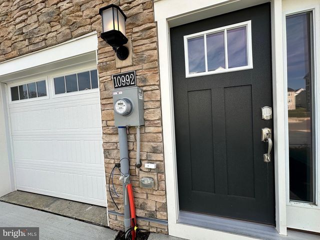 10995 BARNARD PL, White Plains, MD 20695