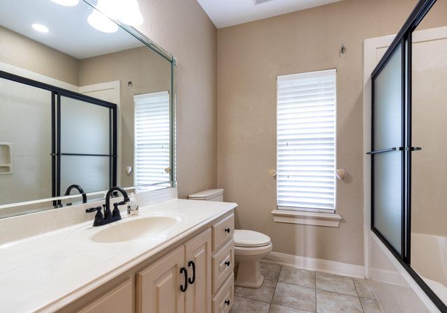 391 Ling Street, Bayou Vista, TX 77563