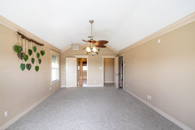 391 Ling Street, Bayou Vista, TX 77563