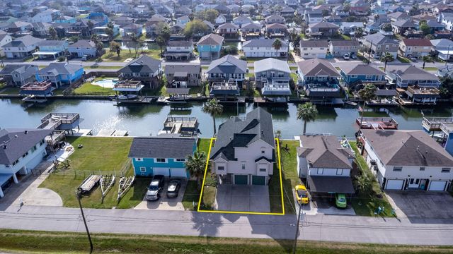 391 Ling Street, Bayou Vista, TX 77563