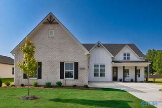 6041 Margie Collins Drive, Owens Cross Roads, AL 35763