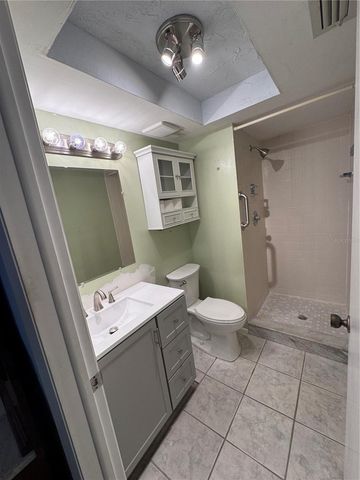 511 LONGFELLOW COURT B, Safety Harbor, FL 34695