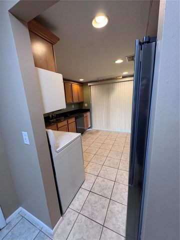 511 LONGFELLOW COURT B, Safety Harbor, FL 34695