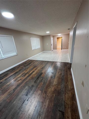 511 LONGFELLOW COURT B, Safety Harbor, FL 34695