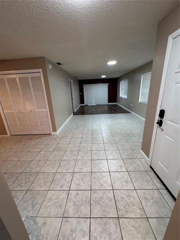 511 LONGFELLOW COURT B, Safety Harbor, FL 34695