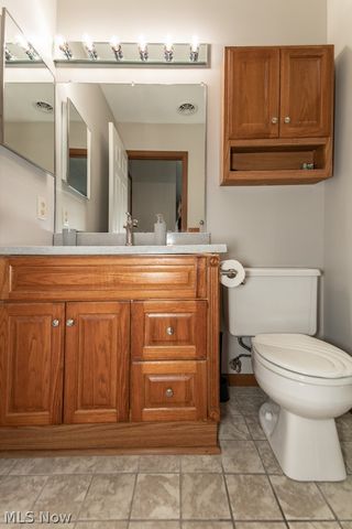 340 Parkway Boulevard, Madison, OH 44057