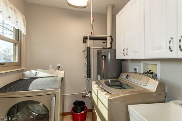 340 Parkway Boulevard, Madison, OH 44057