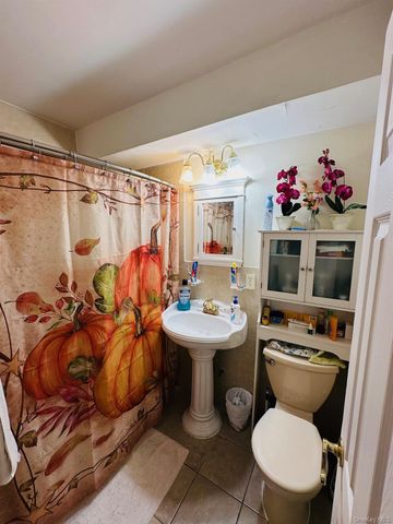 3121 middletown Road 4K, Bronx, NY 10461