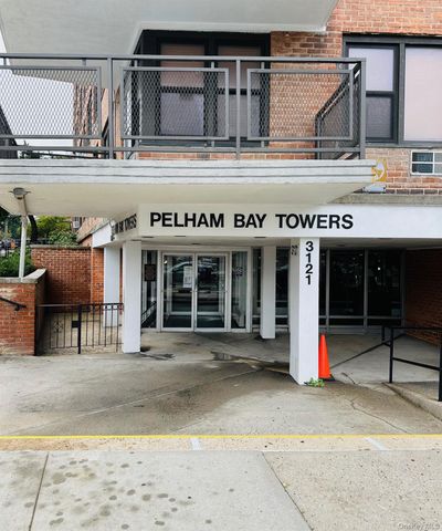 3121 middletown Road 4K, Bronx, NY 10461