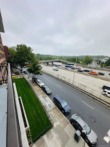 3121 middletown Road 4K, Bronx, NY 10461