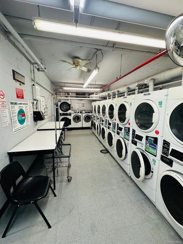 3121 middletown Road 4K, Bronx, NY 10461