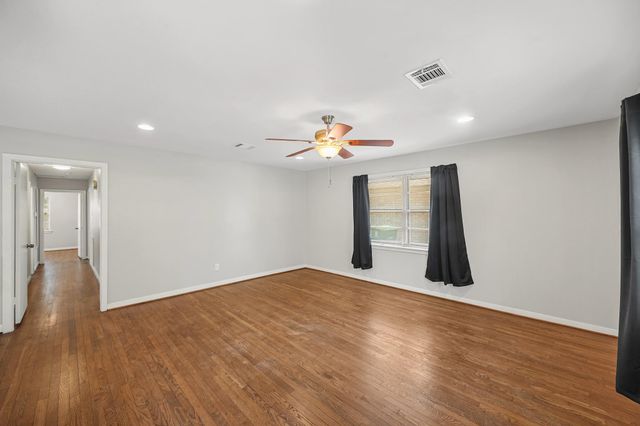 9514 Vilven Lane, Houston, TX 77080