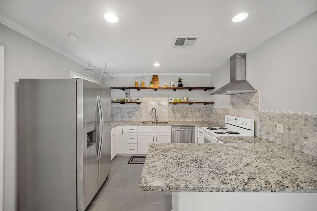 9514 Vilven Lane, Houston, TX 77080