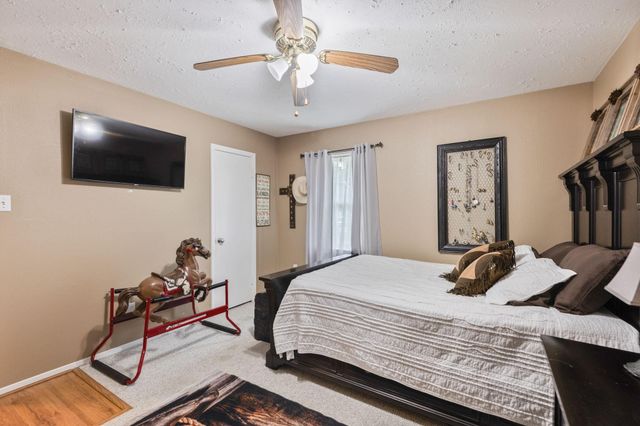 1129 Darby Loop, Conroe, TX 77385