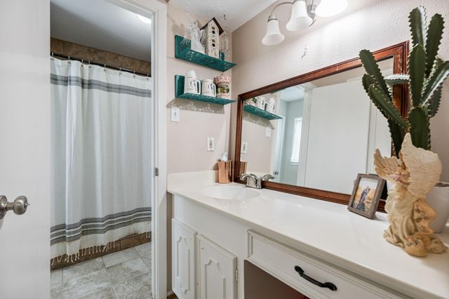 1129 Darby Loop, Conroe, TX 77385