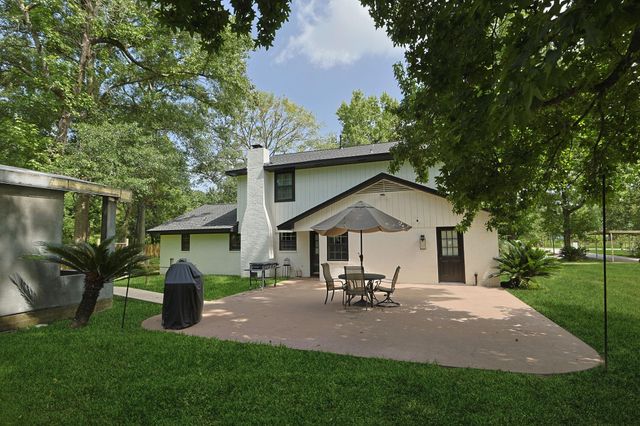1129 Darby Loop, Conroe, TX 77385