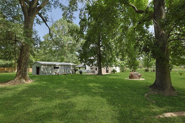 1129 Darby Loop, Conroe, TX 77385
