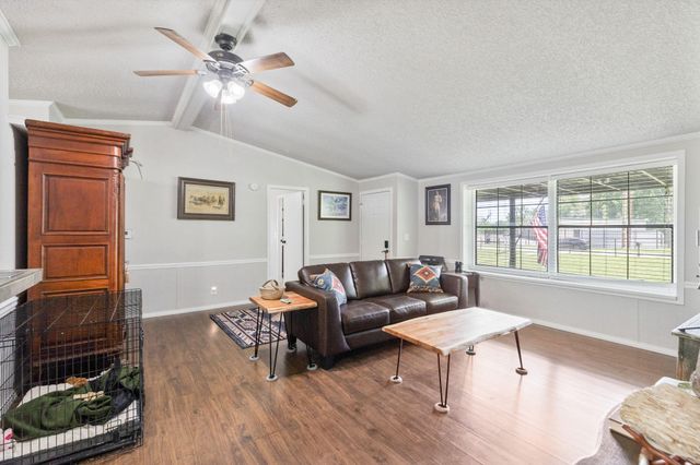 1129 Darby Loop, Conroe, TX 77385