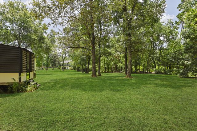 1129 Darby Loop, Conroe, TX 77385