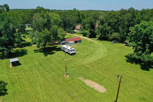 1129 Darby Loop, Conroe, TX 77385