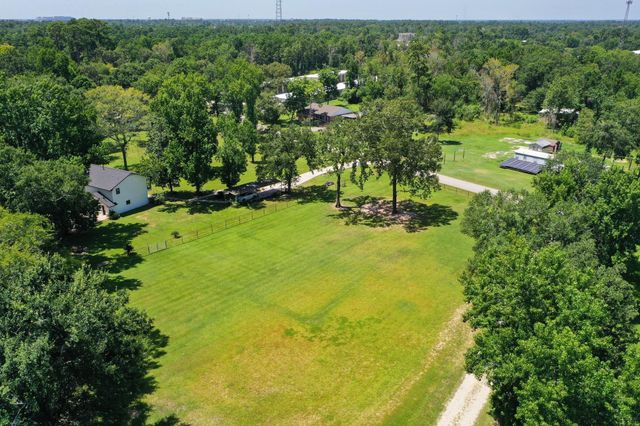 1129 Darby Loop, Conroe, TX 77385