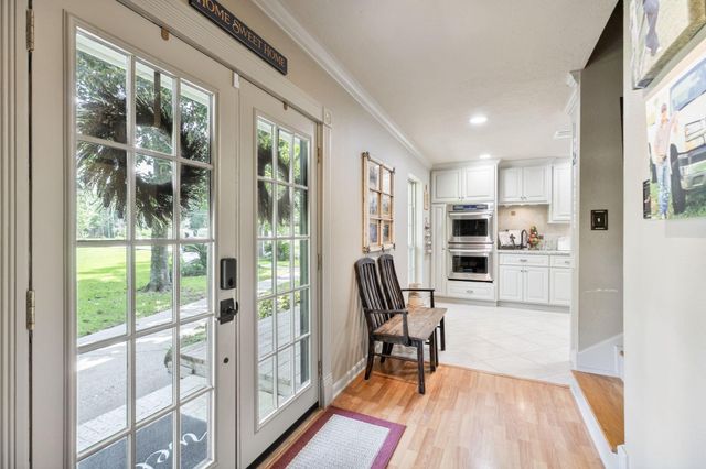 1129 Darby Loop, Conroe, TX 77385