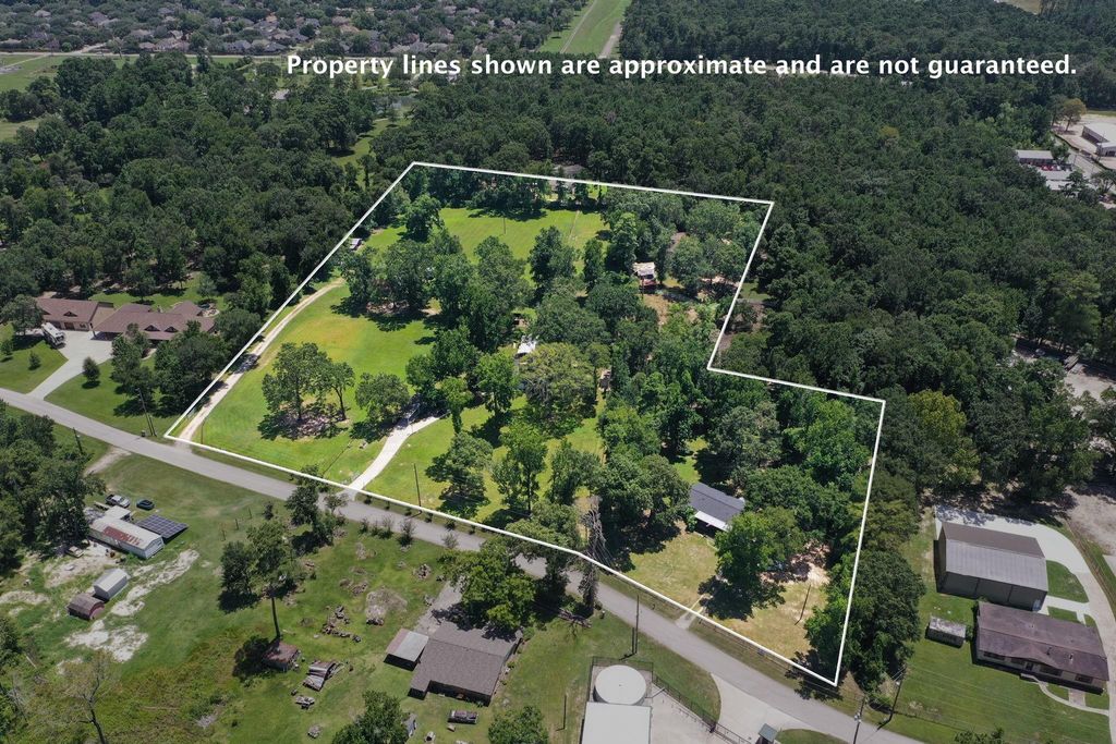 1129 Darby Loop, Conroe, TX 77385