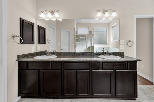 1736 Twin Pond Circle, College Station, TX 77845